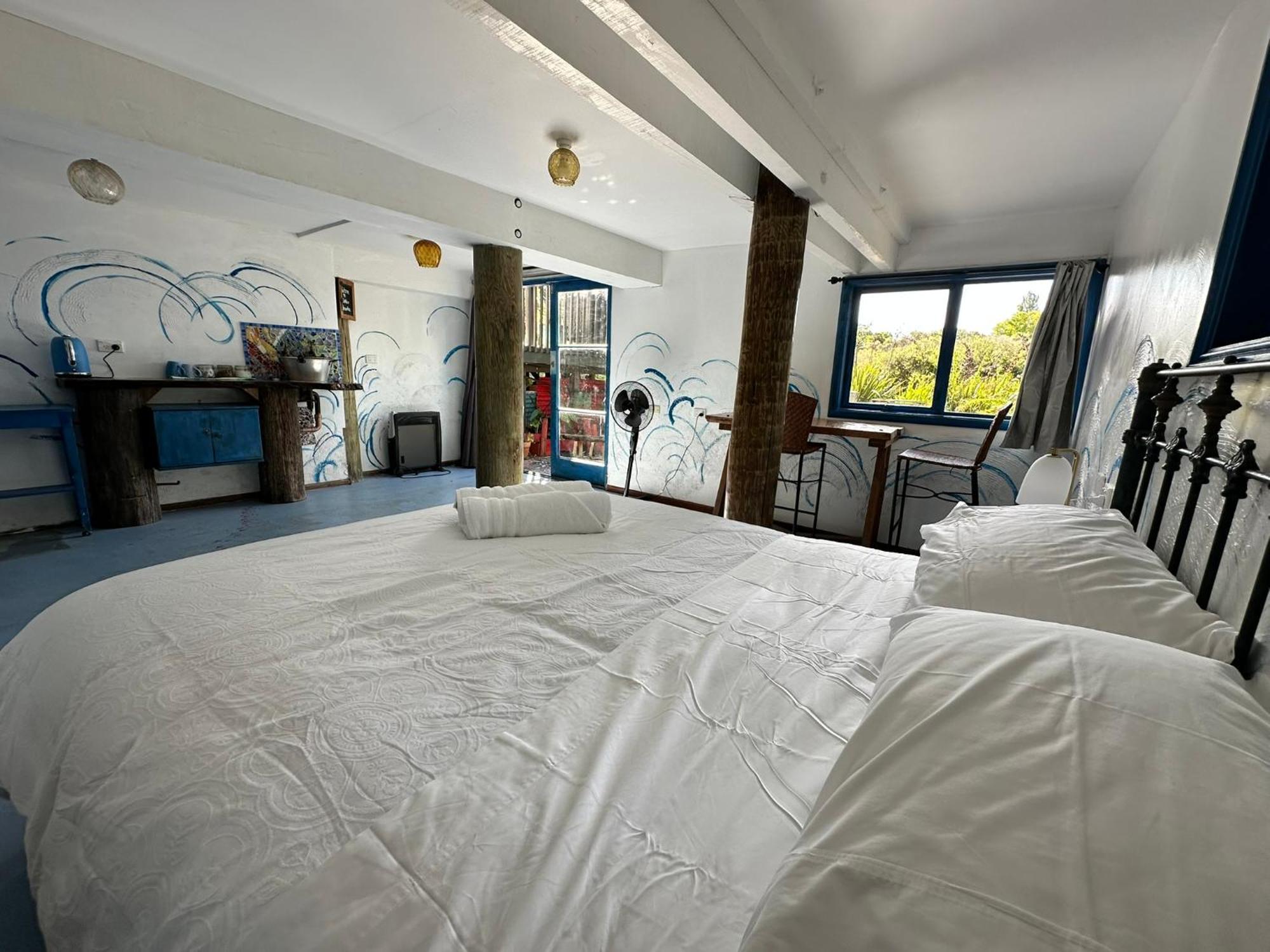 Cooks Beach Holiday Home Exteriör bild